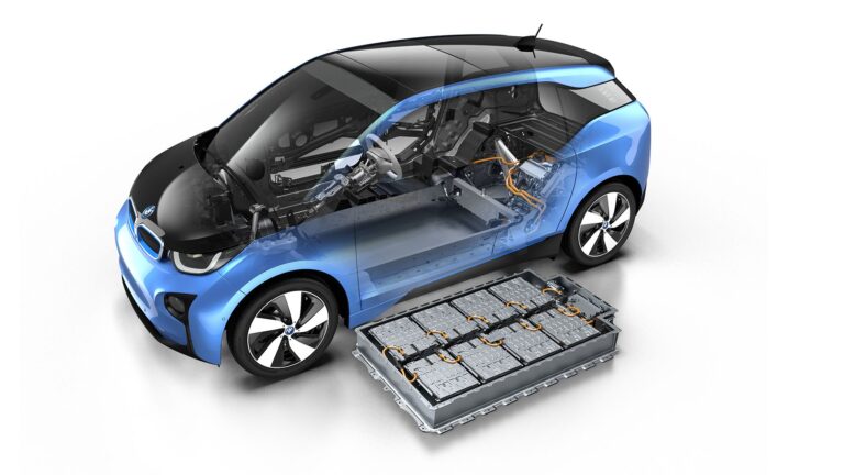 Do All Electric Vehicles Use Lithium Batteries?