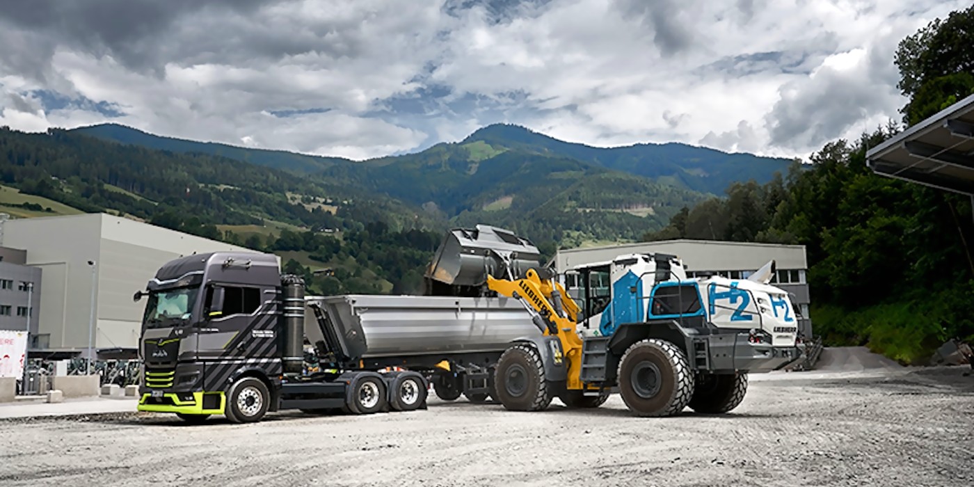 Liebherr premiere: the first large wheel loader with a hydrogen engine and the first hydrogen filling station in Salzburg